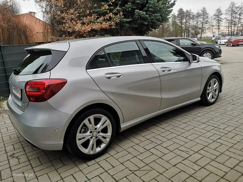 Mercedes-Benz Klasa A W176 A 180 5