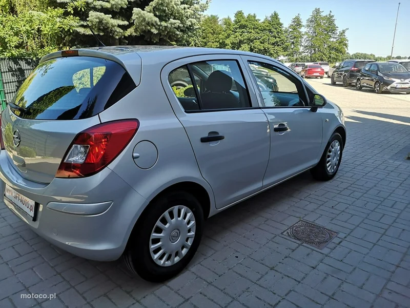 Opel Corsa D 5