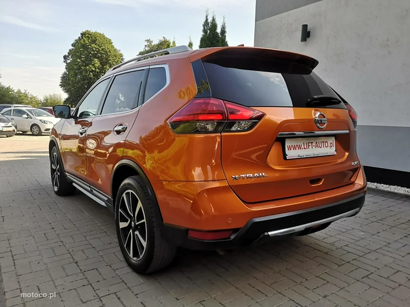 Nissan X-Trail 7