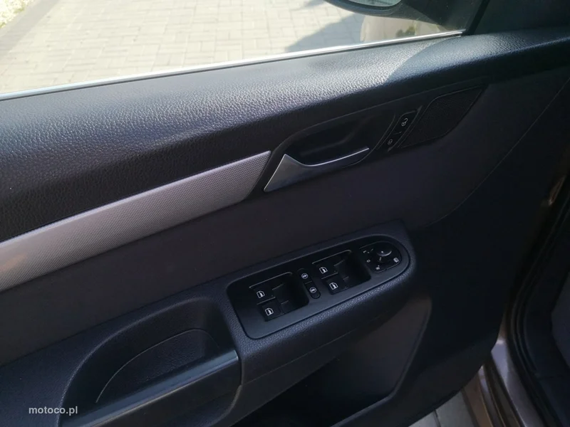 Volkswagen Sharan 7N 11