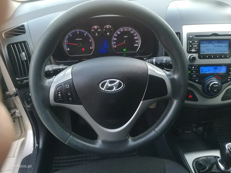 Hyundai i30 14