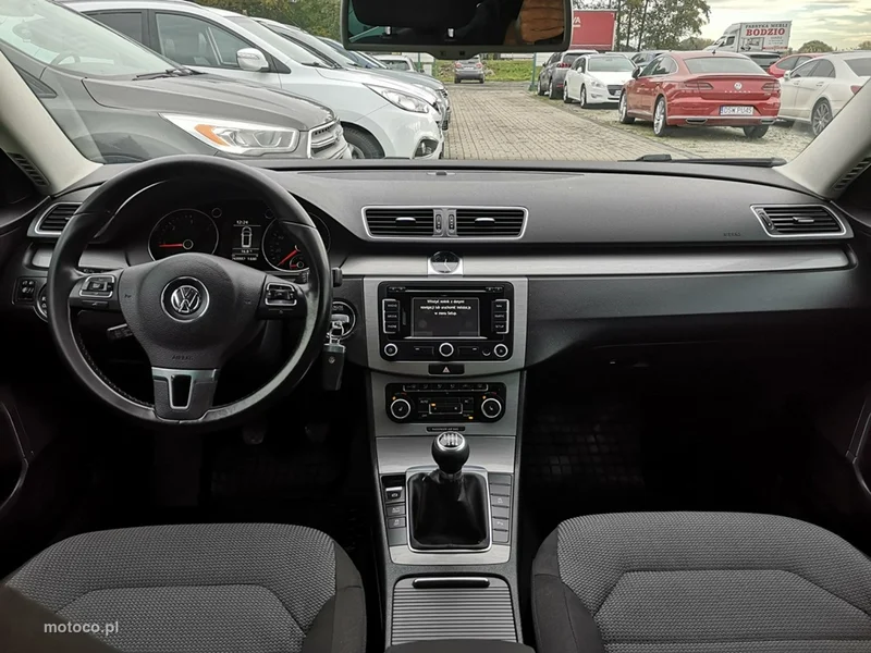 Volkswagen Passat B7 15