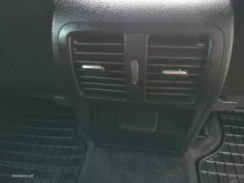 Volkswagen Passat B7 22