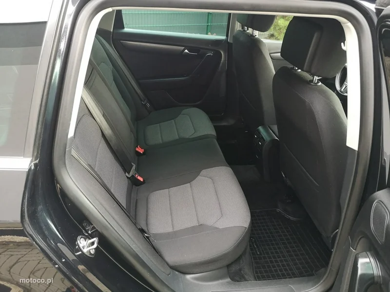 Volkswagen Passat B7 23