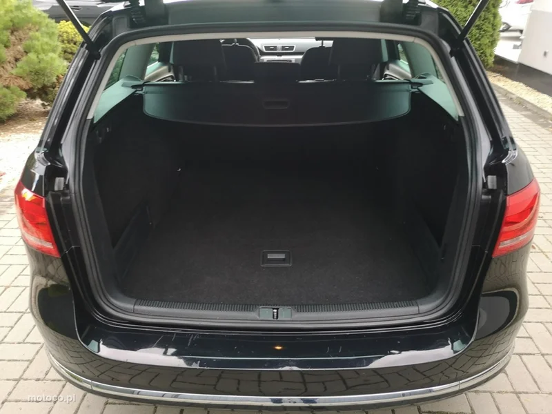 Volkswagen Passat B7 8