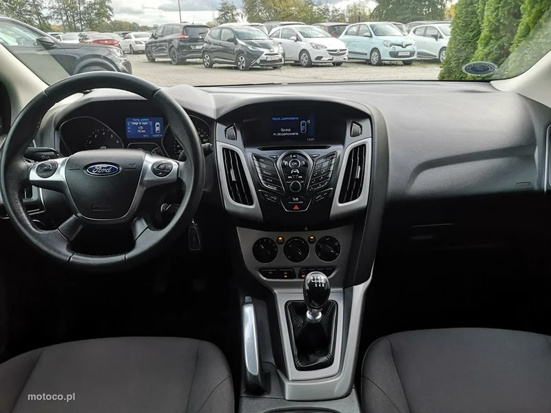 Ford Focus III 13