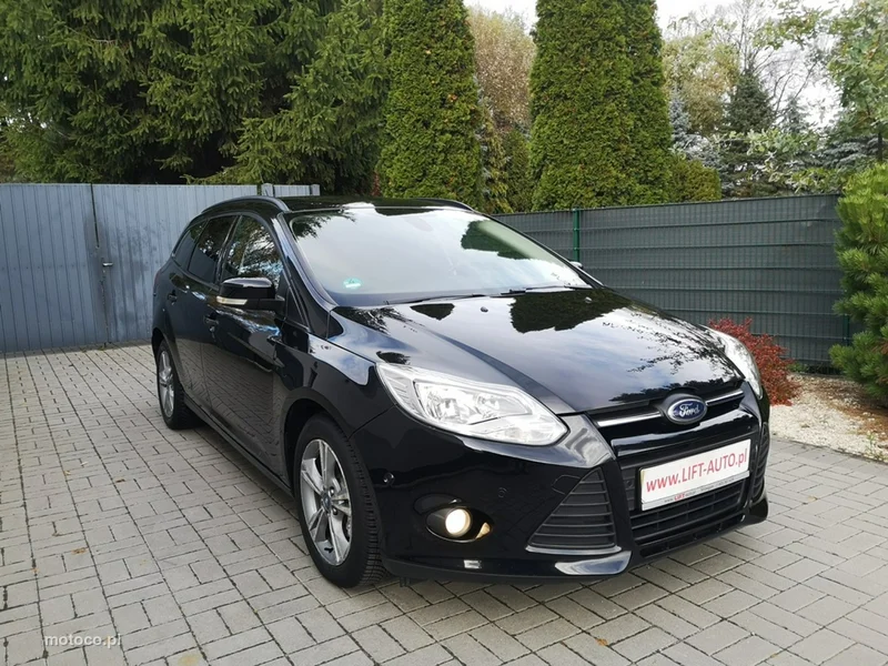 Ford Focus III 3