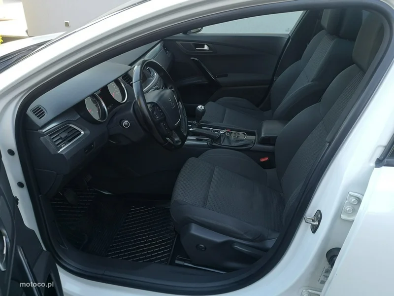 Peugeot 508 SW 12