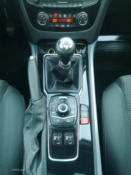 Peugeot 508 SW 18
