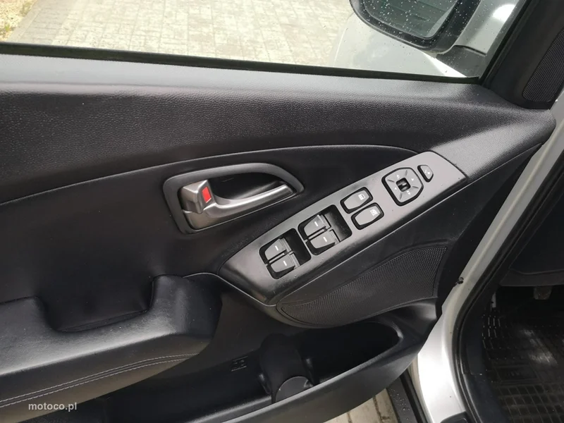 Hyundai ix35 10