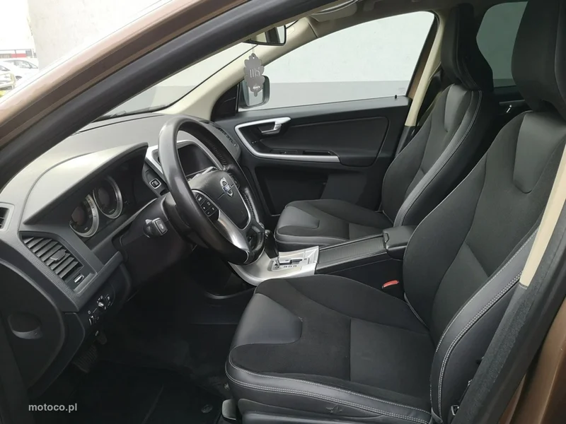 Volvo XC 60 19