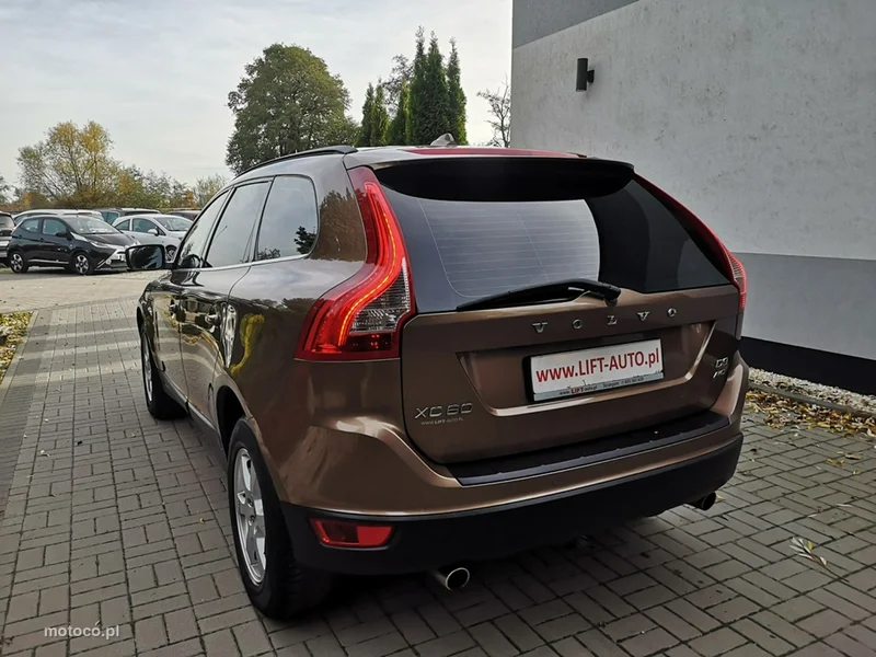 Volvo XC 60 9