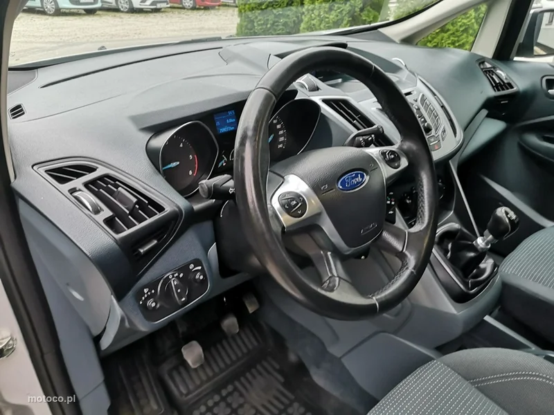 Ford C-Max II 12