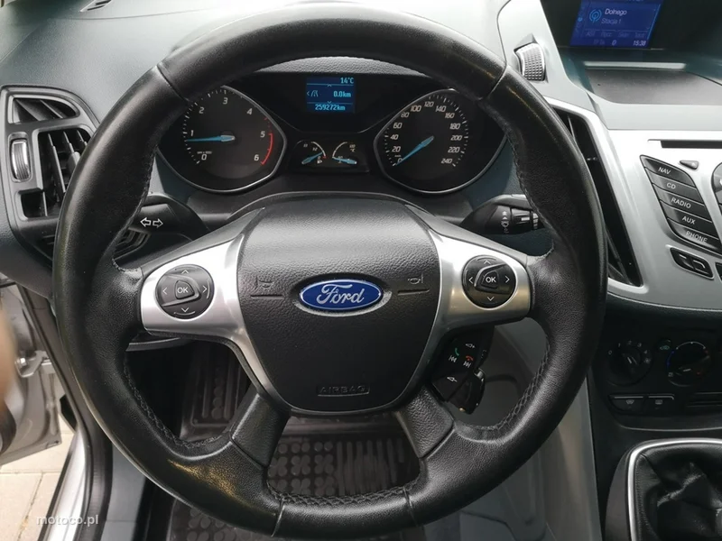 Ford C-Max II 14