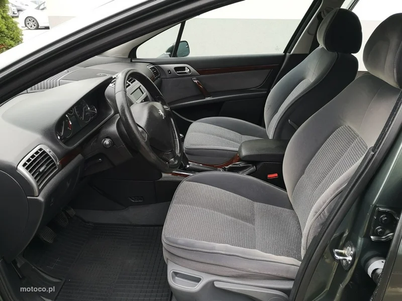 Peugeot 407 16