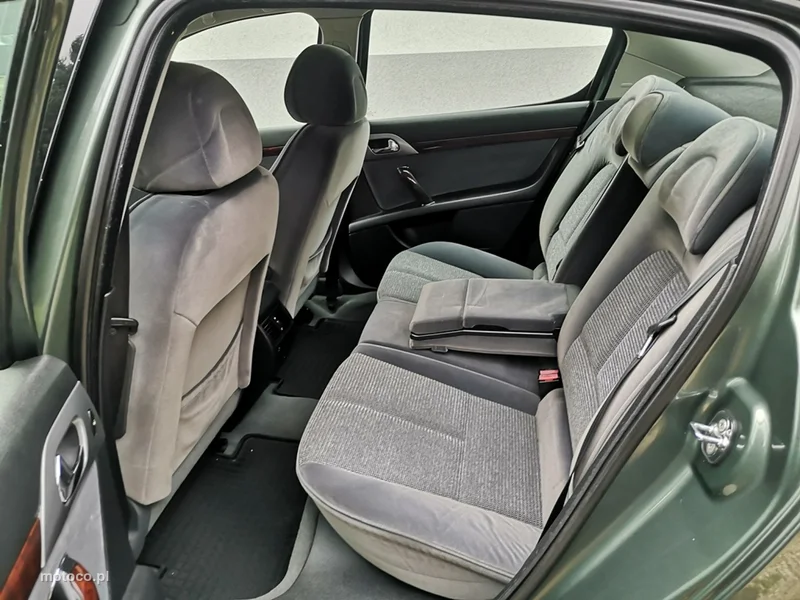 Peugeot 407 17