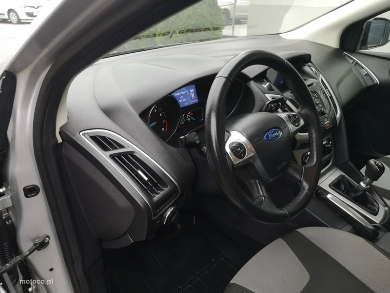 Ford Focus III 13