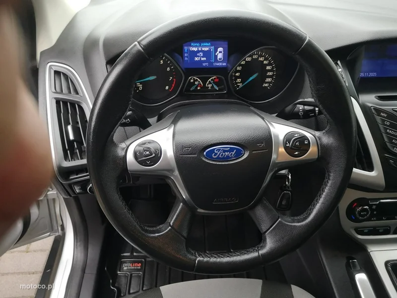 Ford Focus III 15