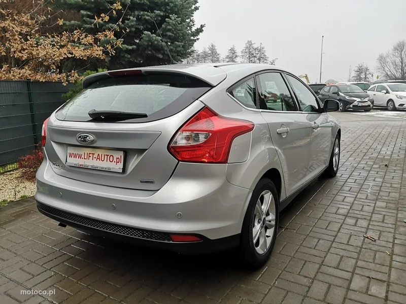 Ford Focus III 6