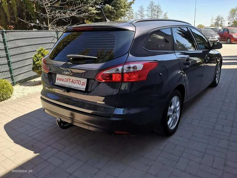Ford Focus III 6