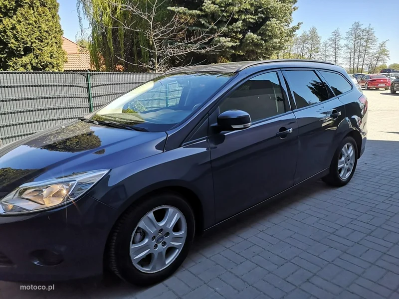 Ford Focus III 10