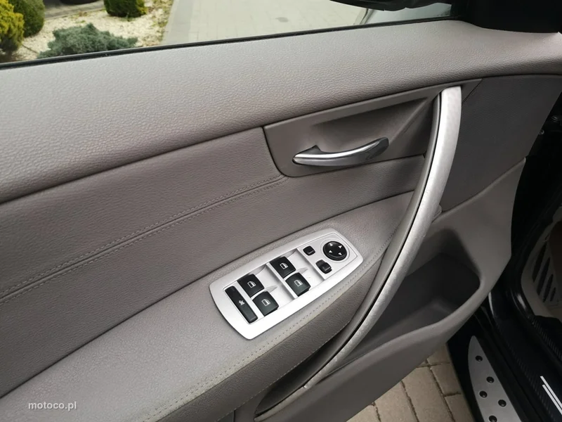 BMW X3 E83 11