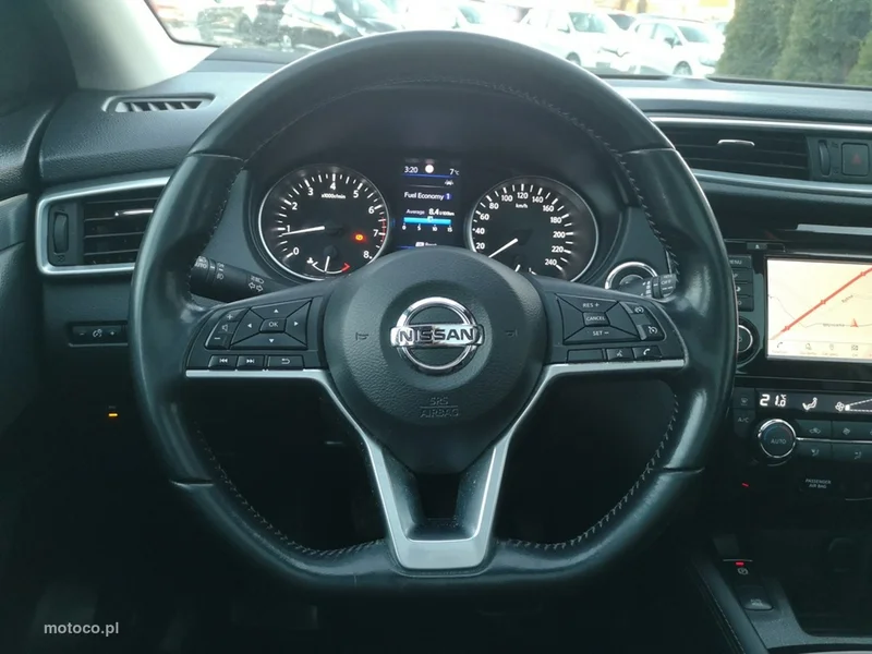 Nissan Qashqai 11