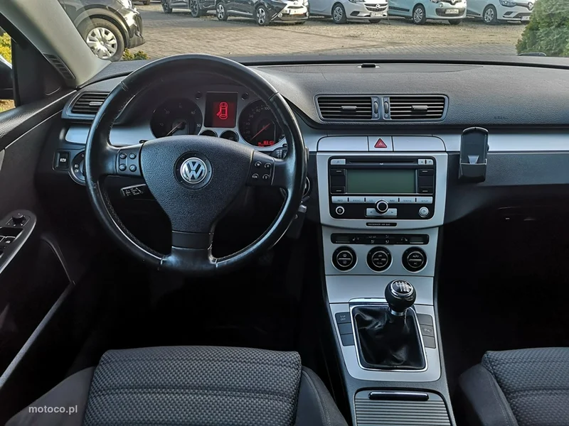Volkswagen Passat B6 14