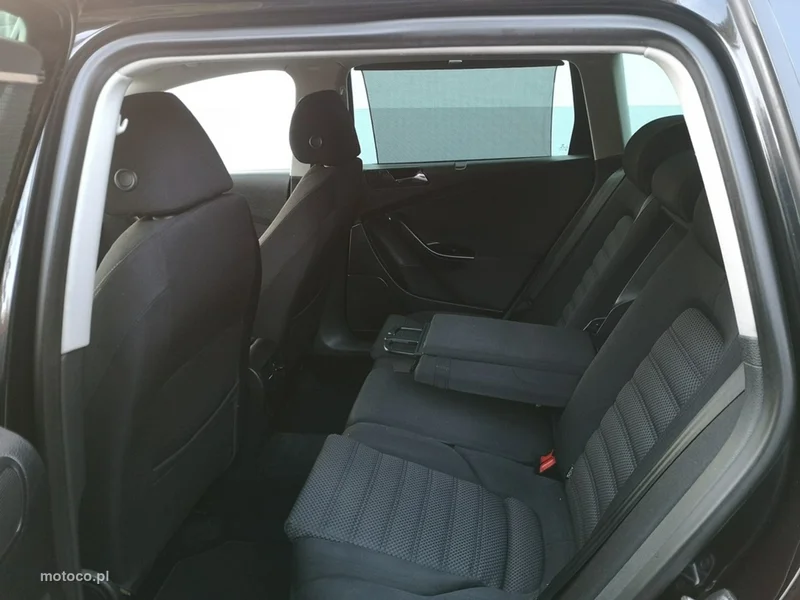 Volkswagen Passat B6 17