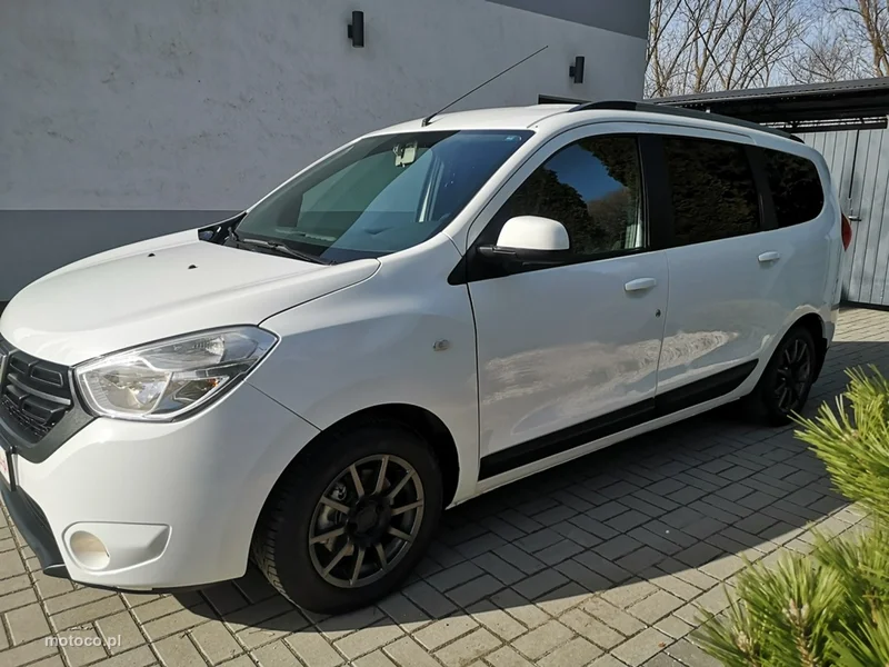 Dacia Lodgy 10