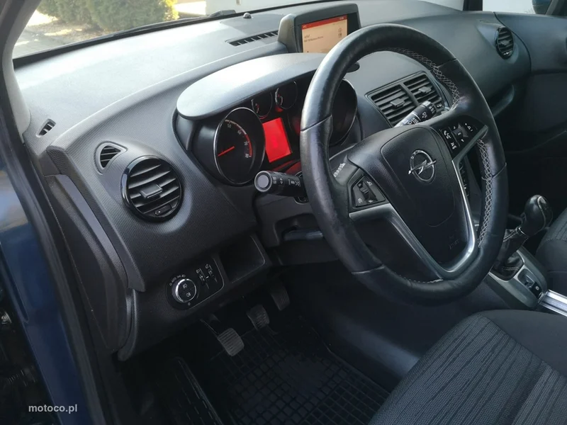 Opel Meriva B 12