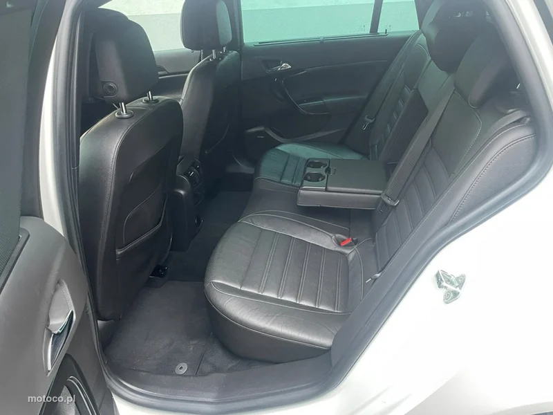 Opel Insignia A 11