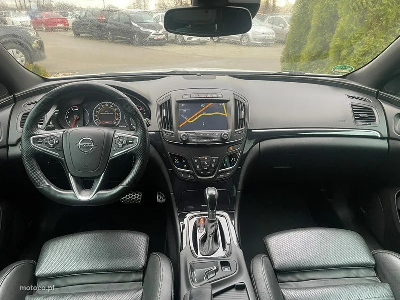 Opel Insignia A 12