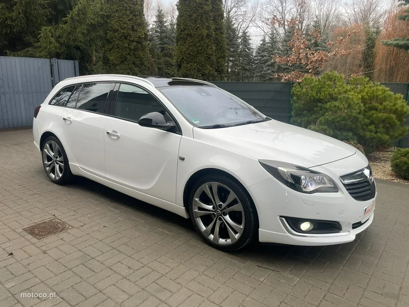 Opel Insignia A 4