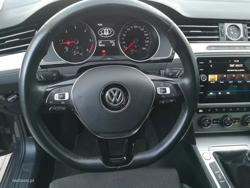 Volkswagen Passat B8 14