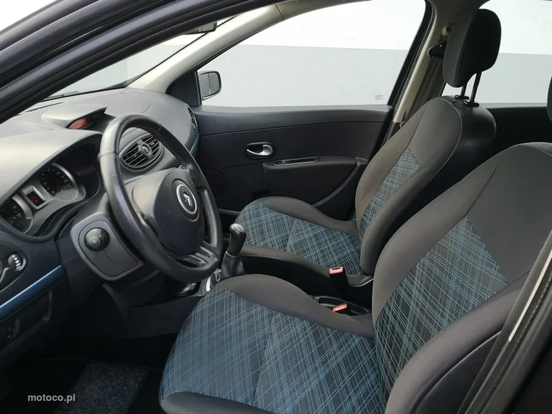 Renault Clio III 16