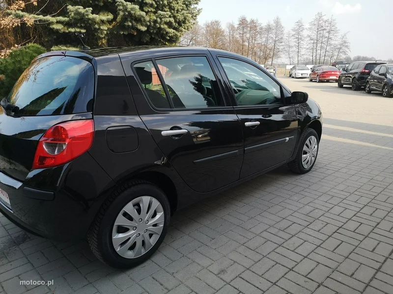 Renault Clio III 5