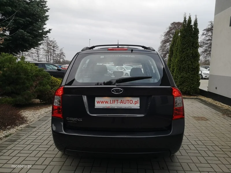 Kia Carens 7