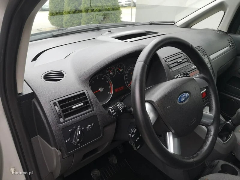 Ford C-Max I 12