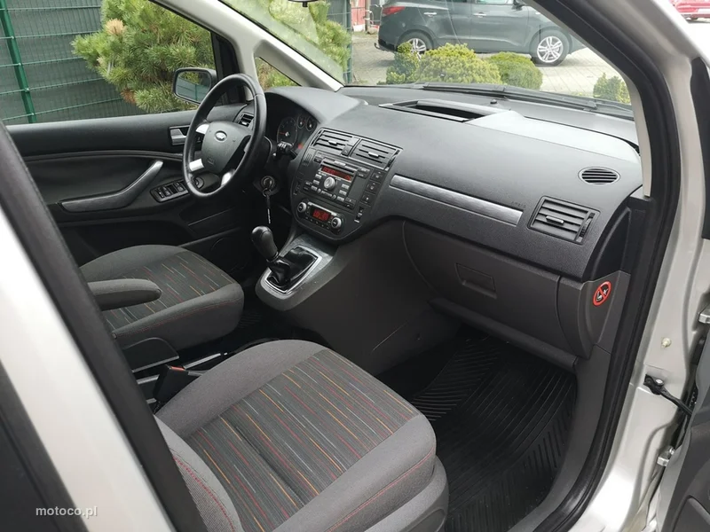 Ford C-Max I 19