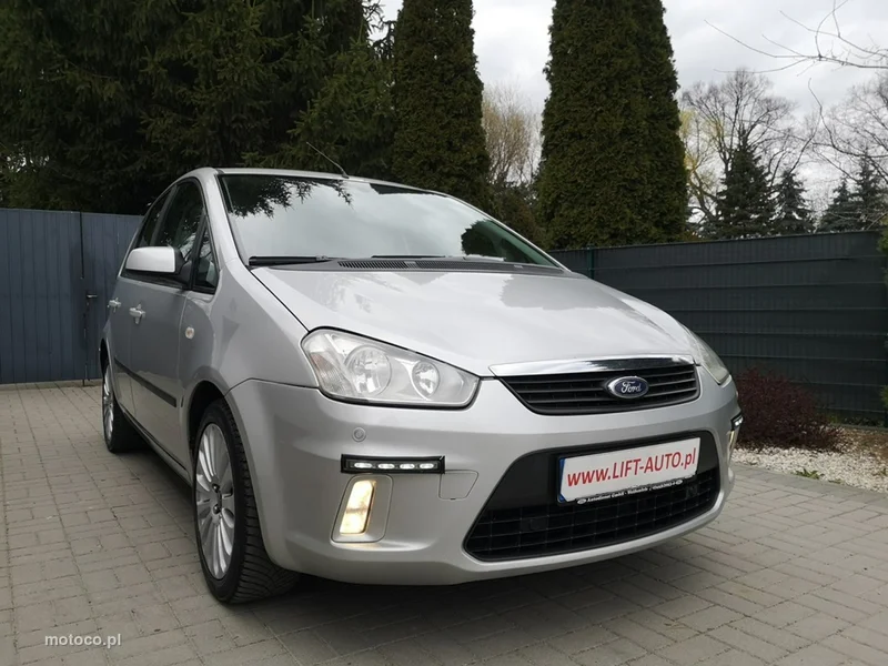 Ford C-Max I 3