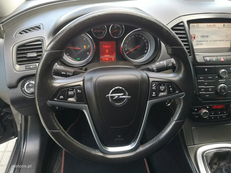 Opel Insignia A 14