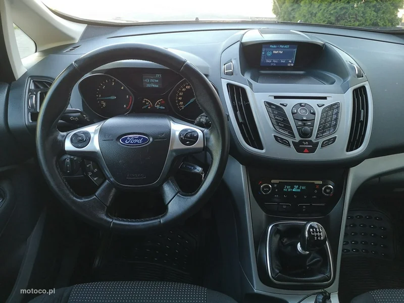 Ford C-Max II 16