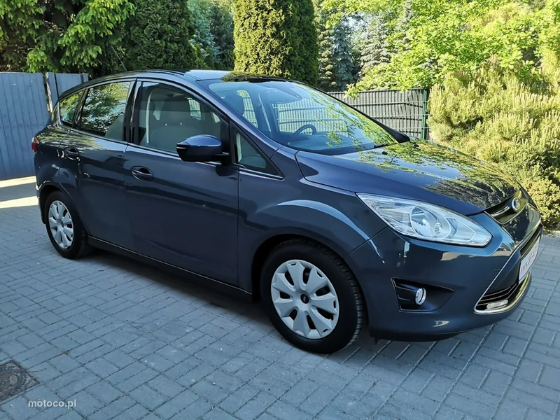 Ford C-Max II 4