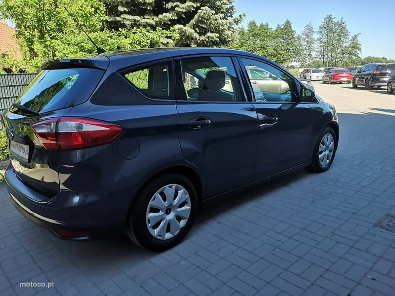 Ford C-Max II 5