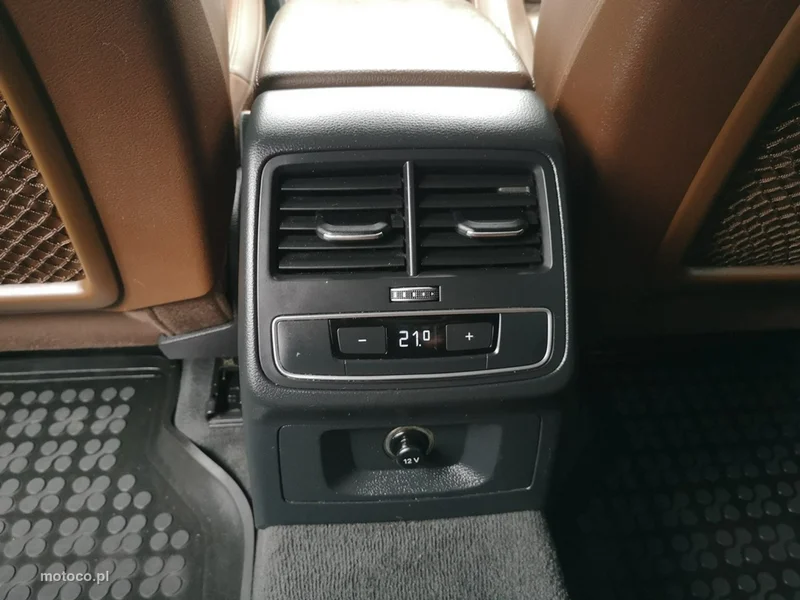 Audi A4 B9 19