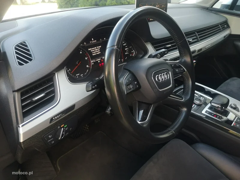 Audi Q7 4M 12
