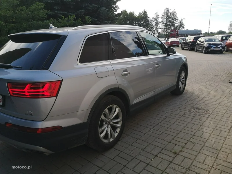 Audi Q7 4M 5