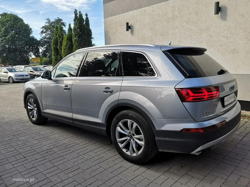 Audi Q7 4M 9