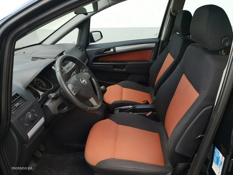 Opel Zafira B 17